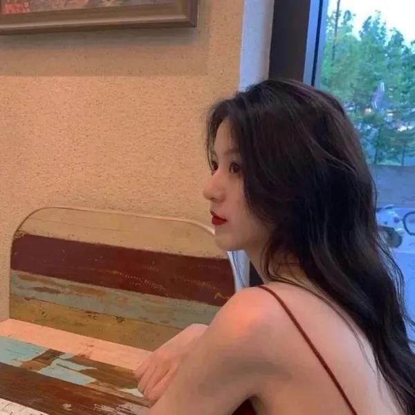 硬胶特警