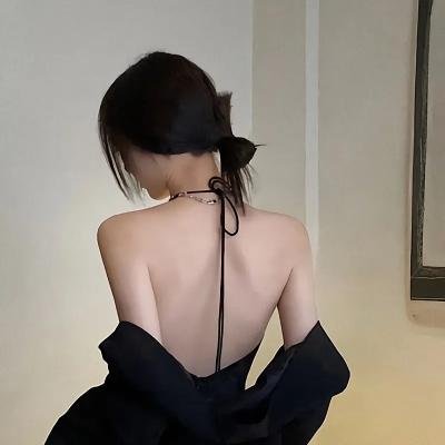 非关英雄